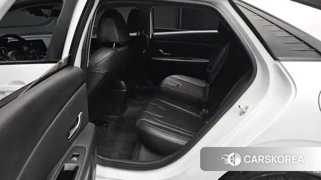 Hyundai Avante (CN7) 2022 Белый из Кореи, фото 3