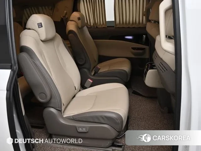 Kia Carnival 4th generation 2023 Белый из Кореи, фото 3