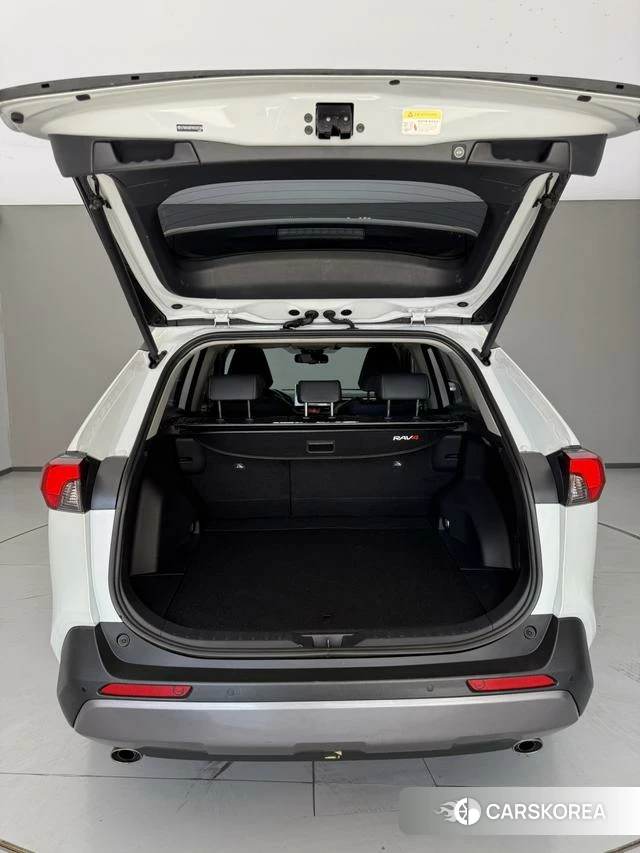 Toyota RAV4 Rongfang 2022 Белый из Китая, фото 3