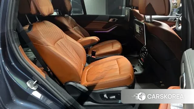 BMW X7 (G07) 2022 Серый из Кореи, фото 3