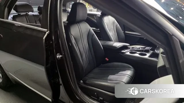 Kia K8 2021 Черный из Кореи, фото 3