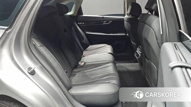 Genesis G80 (RG3) 2021 Серебристо-серый из Кореи, фото 3