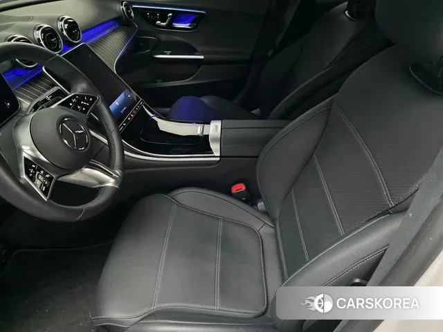 Mercedes-Benz C-Class W206 2024 Белый из Кореи, фото 3