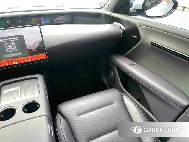 Avita 07 2025 Белый из Китая, фото 3