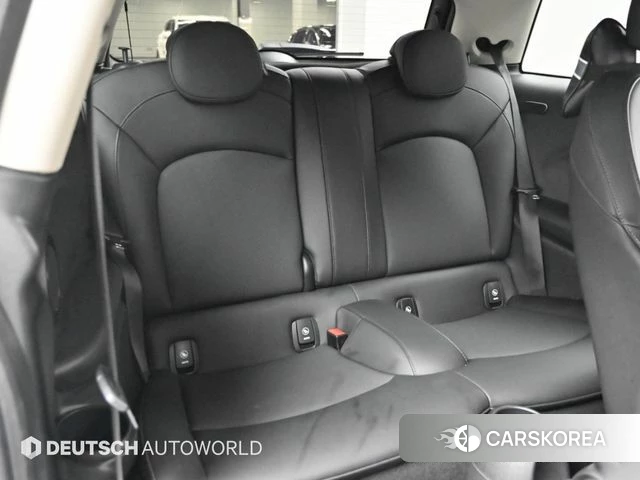 Mini Cooper 2021 Серебряный из Кореи, фото 3
