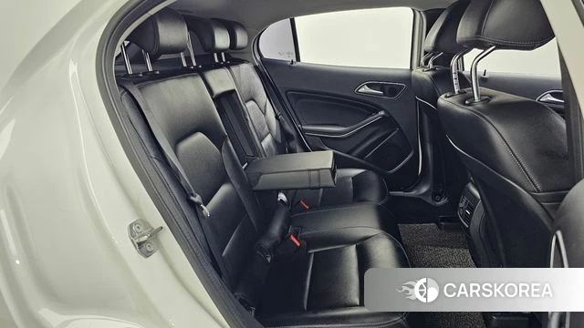 Mercedes-Benz GLA-Class X156 2019 Белый из Кореи, фото 3