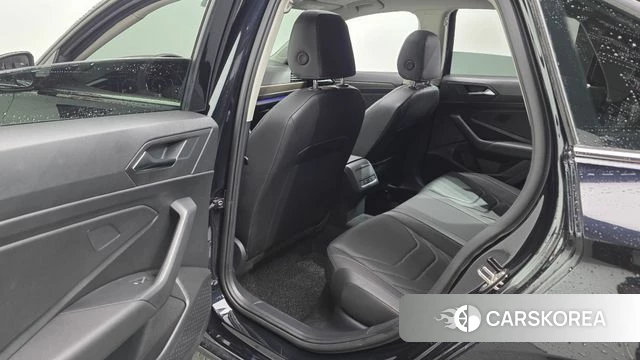 Volkswagen 7th Generation of Jetta 2021 Черный из Кореи, фото 3