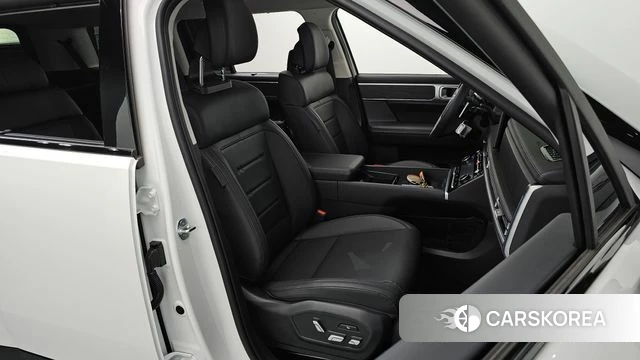 Hyundai Santa Fe (MX5) 2024 Белый из Кореи, фото 3