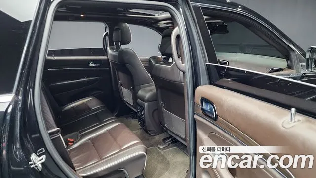 Jeep Grand Cherokee id 2733329 из Кореи 3