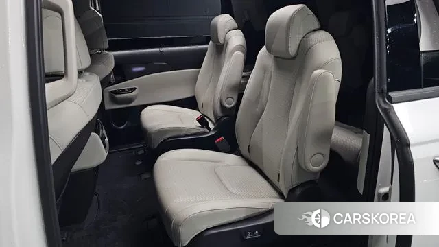 Kia Carnival 4th generation 2023 Белый из Кореи, фото 3