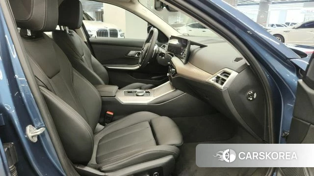 BMW 3 Series (G20) 2025 Синий из Кореи, фото 3