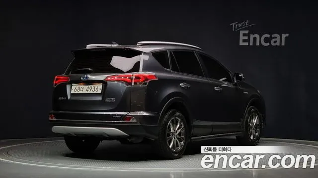 Toyota RAV4 2018 Серый из Кореи, фото 3