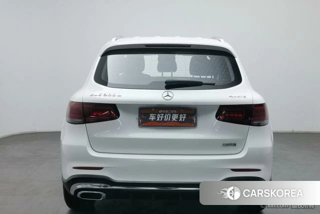 Mercedes-Benz GLC 2022 Белый из Китая, фото 3