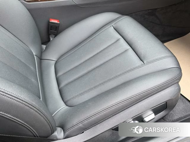 BMW 5 series 2018 Шампань из Китая, фото 3