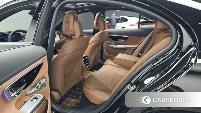 Mercedes-Benz E-Class W214 2024 Черный из Кореи, фото 3