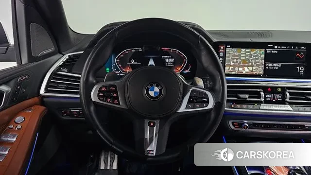 BMW X7 (G07) 2022 Белый из Кореи, фото 3