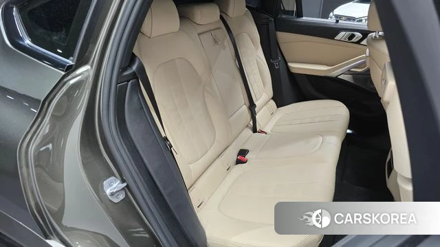 BMW X6 (G06) 2021 Коричневый из Кореи, фото 3