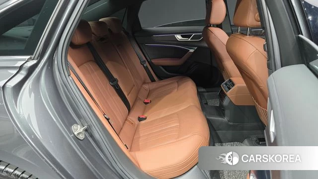 Audi A6 (C8) 2022 Серый из Кореи, фото 3