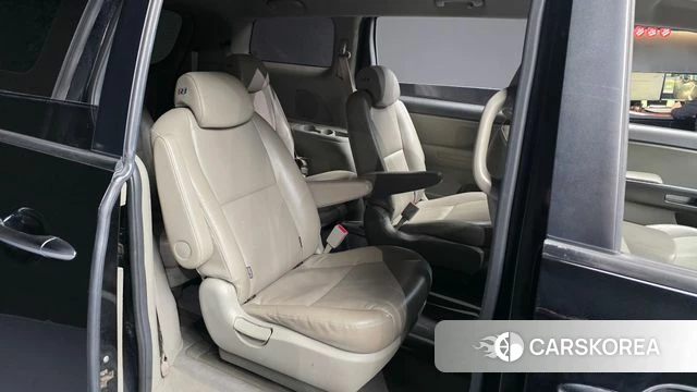 Kia All New Carnival 2018 Черный из Кореи, фото 3