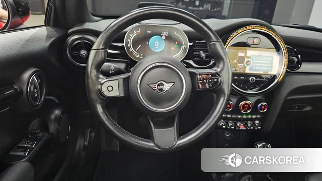 Mini Cooper Convertible 2024 Красный из Кореи, фото 3