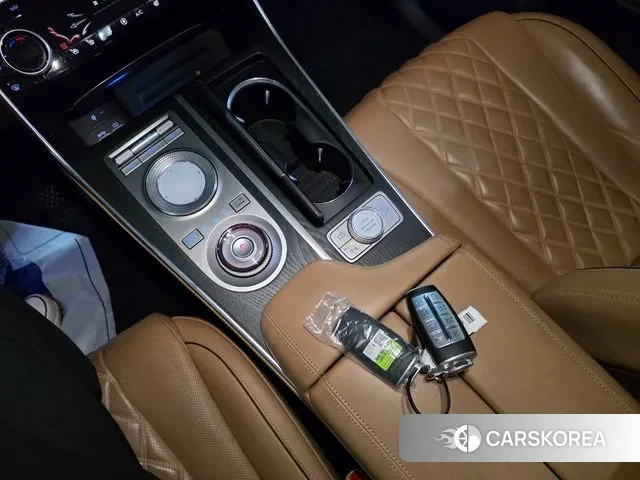 Genesis GV80 2022 Черный из Кореи, фото 3