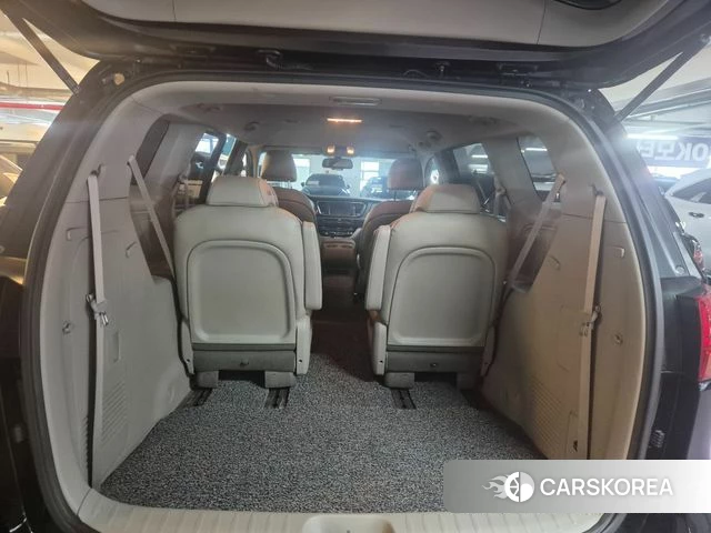 Kia All New Carnival 2018 Черный из Кореи, фото 3