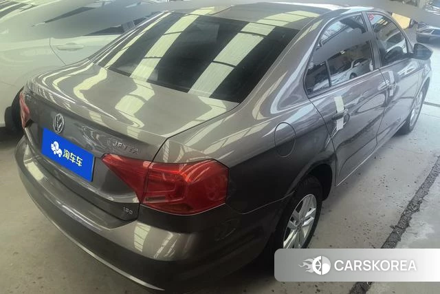 Volkswagen Jetta 2018 Темно-серый из Китая, фото 3