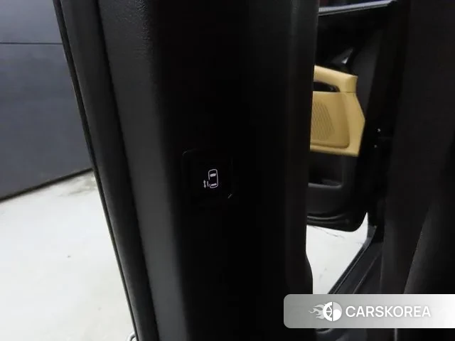 Kia Carnival 4th generation 2020 Черный из Кореи, фото 3