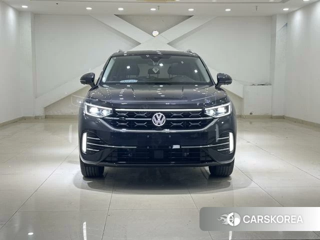 Volkswagen Tanyue 2023 Темно-серый из Китая, фото 3