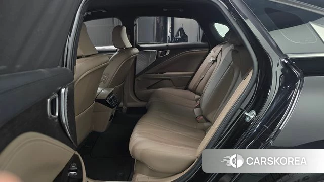 Kia K8 Hybrid 2023 Черный из Кореи, фото 3