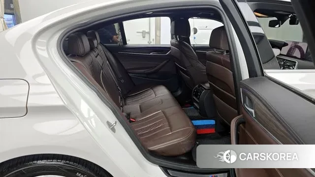 BMW 5 Series (G30) 2020 Белый из Кореи, фото 3