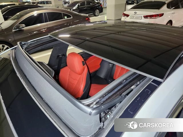 BMW 8 Series (G15) 2022 Белый из Кореи, фото 3