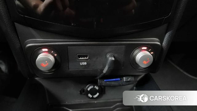 Ssangyong Tivoli Air 2018 Белый из Кореи, фото 3