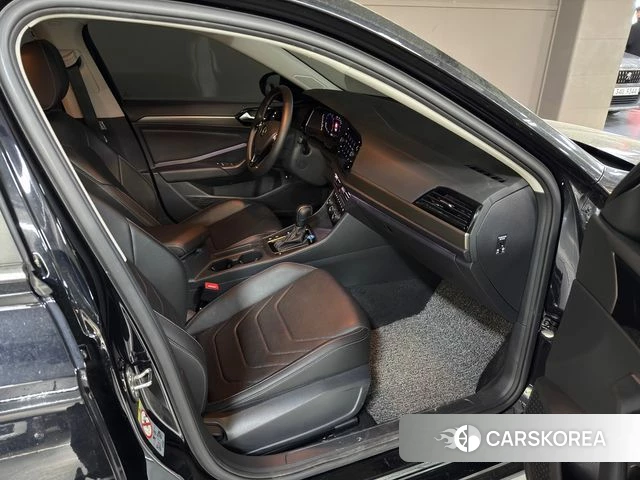 Volkswagen 7th Generation of Jetta 2021 Черный из Кореи, фото 3