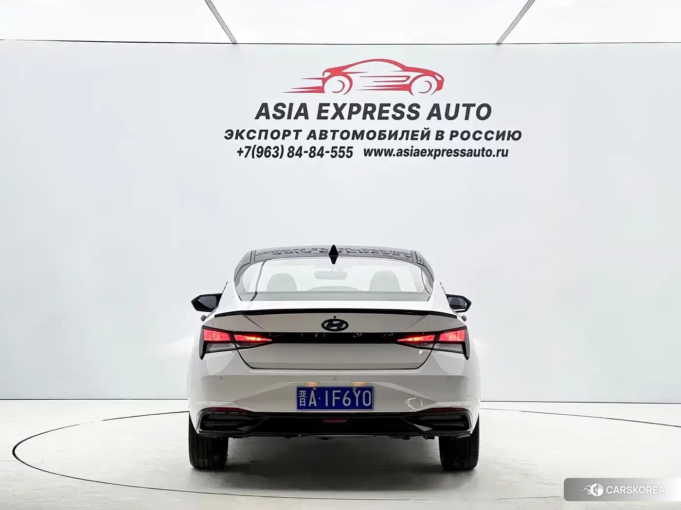 Hyundai Elantra 2023 Белый из Китая, фото 3