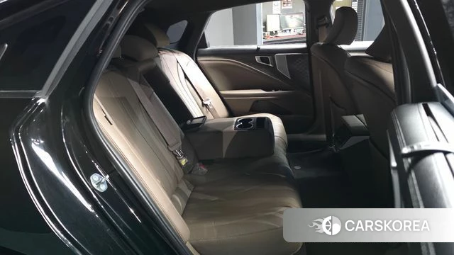 Kia K8 2022 Черный из Кореи, фото 3