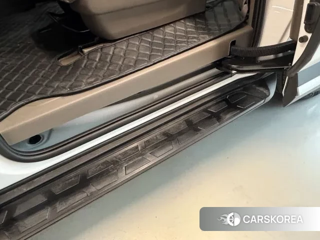 Kia The New Carnival 4th Generation 2024 Белый из Кореи, фото 3