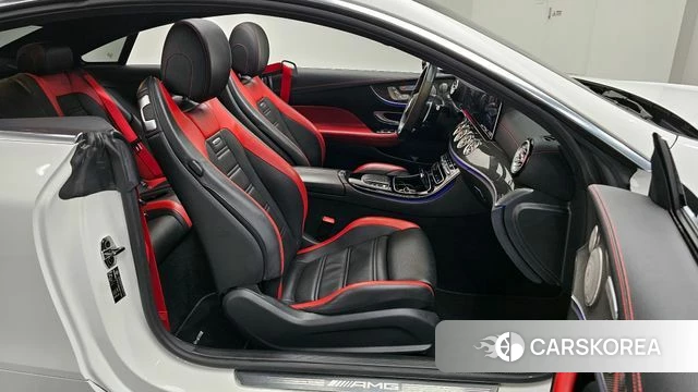 Mercedes-Benz E-Class W213 2022 Белый из Кореи, фото 3