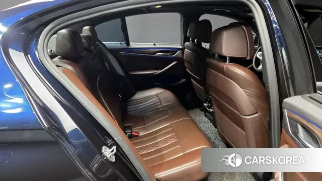 BMW 5 Series (G30) 2019 Черный из Кореи, фото 3