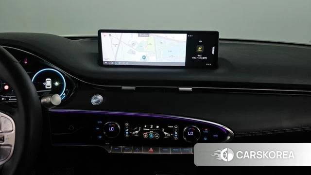 Genesis GV70 2021 Белый из Кореи, фото 3
