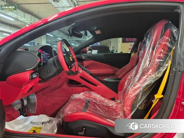 Ferrari Rome 2021 Красный из Кореи, фото 3