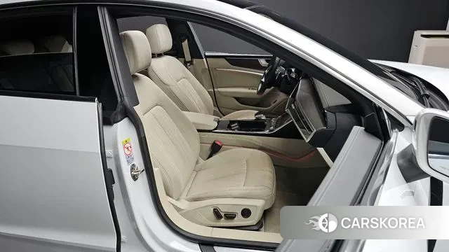 Audi A7 (4K) 2022 Белый из Кореи, фото 3