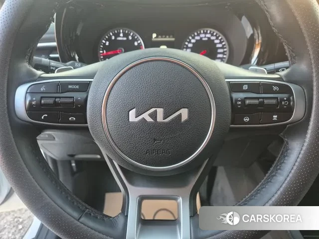 Kia K5 3rd generation 2021 Белый из Кореи, фото 3