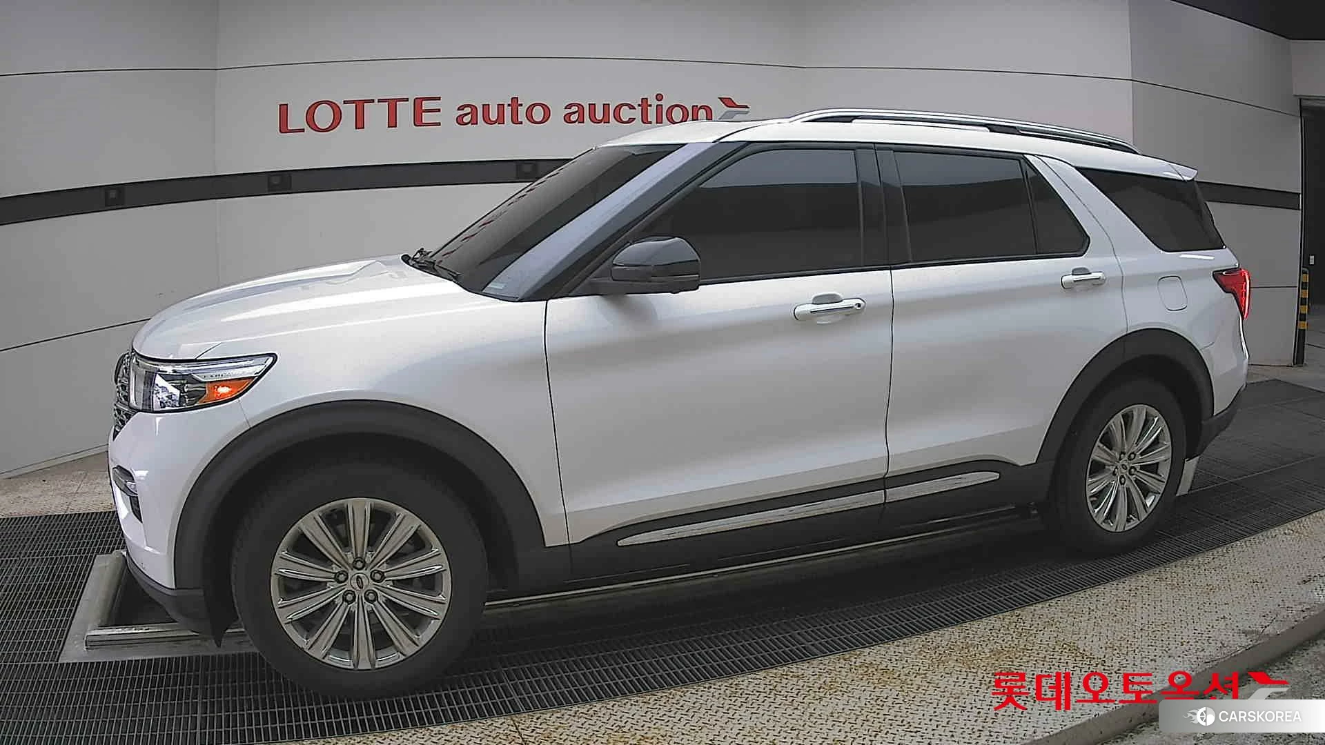 Ford Explorer 2.3 2020 Белый из Кореи, фото 3