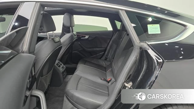Audi A5 (F5) 2021 Черный из Кореи, фото 3