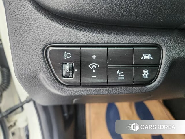 Kia Seltos 2019 Белый двухцветный из Кореи, фото 3