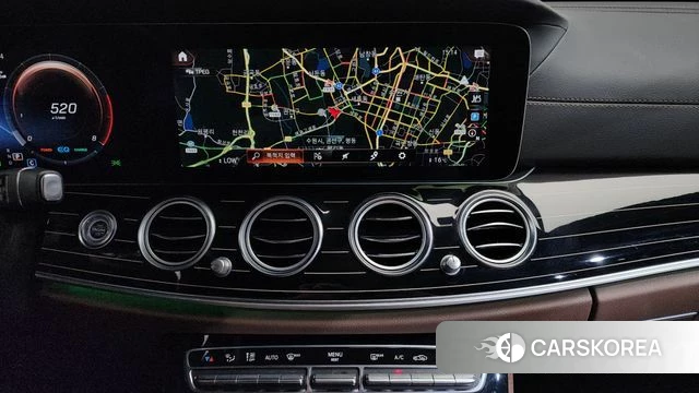 Mercedes-Benz E-Class W213 2022 Белый из Кореи, фото 3