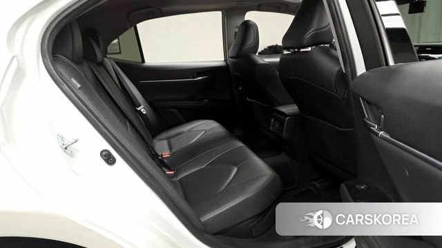 Toyota Camry (XV70) 2019 Белый из Кореи, фото 3