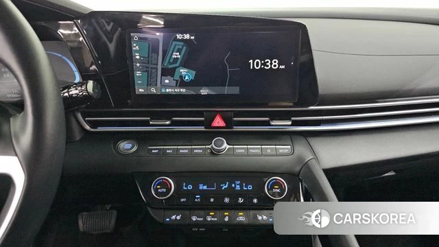 Hyundai The New Avante (CN7) 2023 Белый из Кореи, фото 3