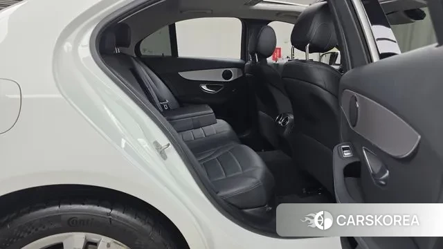 Mercedes-Benz C-Class W205 2020 Белый из Кореи, фото 3